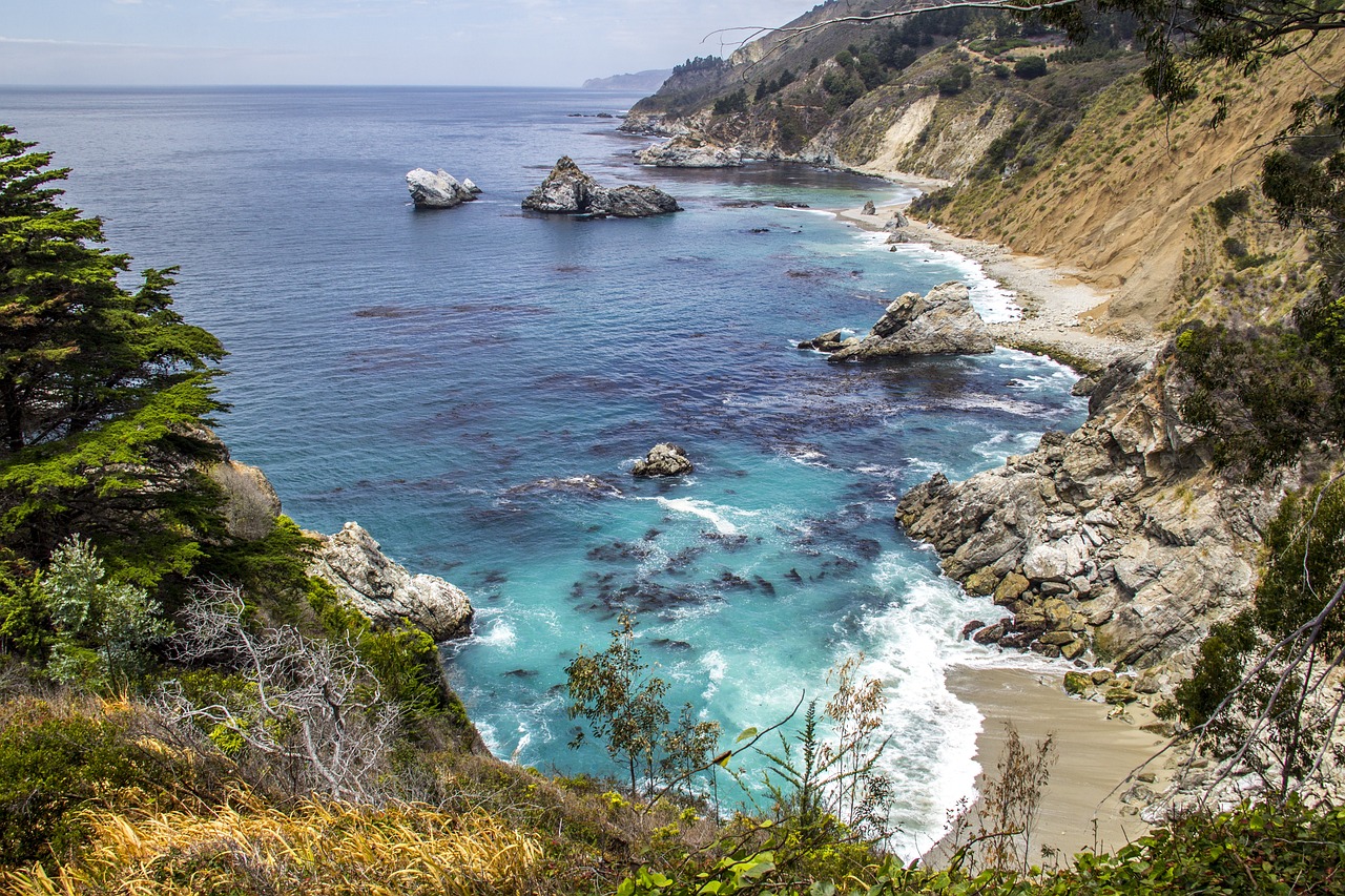 探秘青岛魅力，详尽实用的旅游地图与必去景点指南