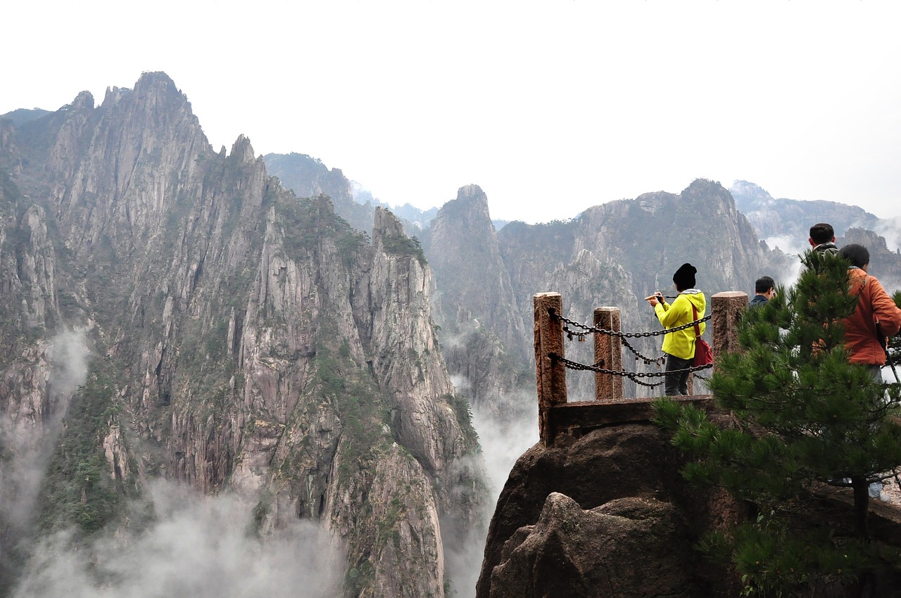 预算攻略大揭秘，黄山旅行的全方位费用解析